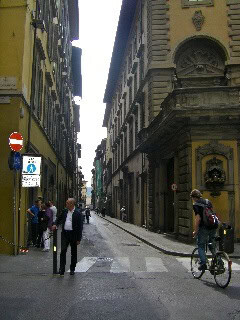Via Della Vigna Nuovo, my Italian home in Florence