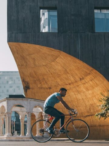 Cyclist in Tirana, Albania (photo: Alexandr Bormotin).