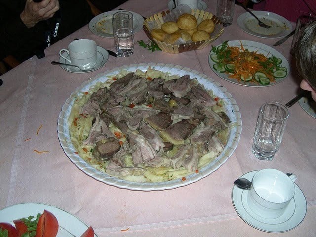 Beshbarmak (photo: upyernoz)