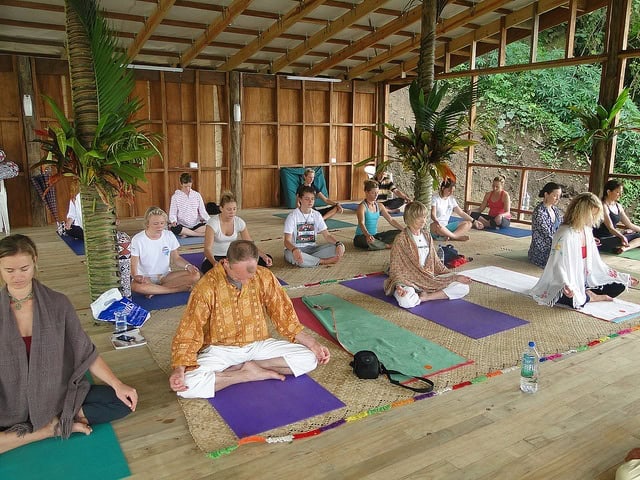 Yoga retreat (Photo by dakuresort)