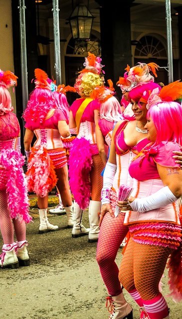 Costumes Costumes