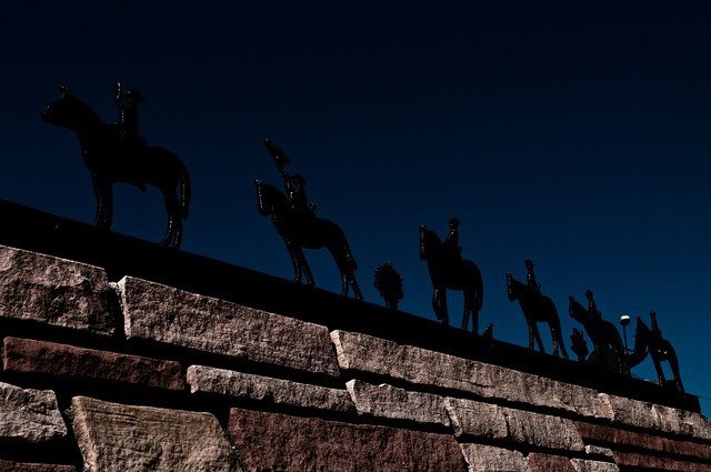 Shadow Puppets in Kingman (photo: tombothetominator)