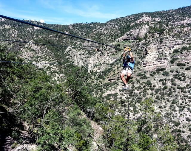 Tirolesa in Copper Canyon