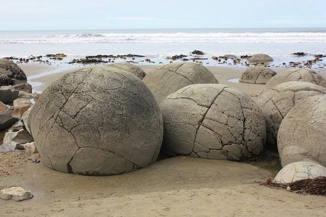 Moeraki Boulders (photo: Jan Smith)