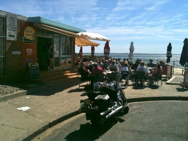 Beach Bums Cafe