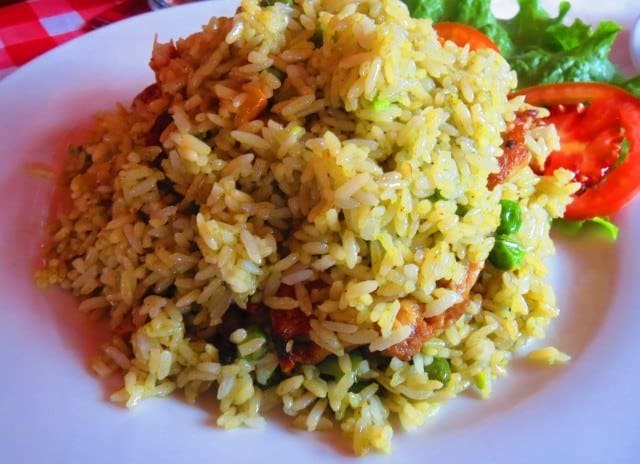 No country makes a better arroz con pollo than Perú.