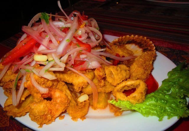 It tasted good going down but that plate of fried seafood I ate my last night in Perú made me really ill.