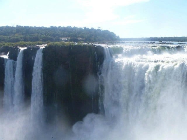 Iguazú Falls Devil's Throat, up close