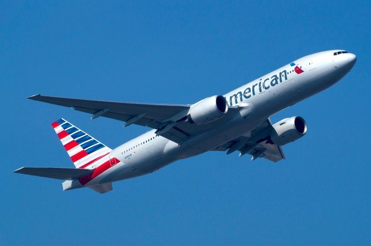 Airplane Research costs for shipping by air (photo: Peter Walters, Flickr)