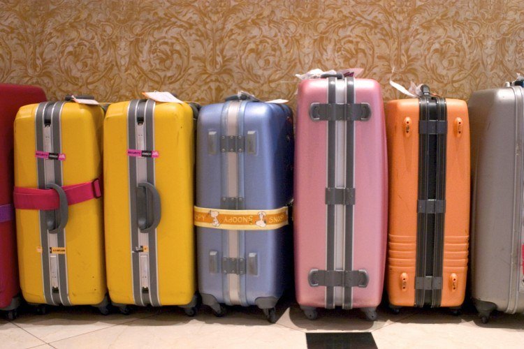 How to save money when moving overseas