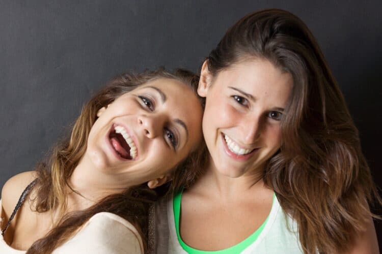Finding like-minded people in big city can be tough. Here are some ways you can go about making friends in a new country.