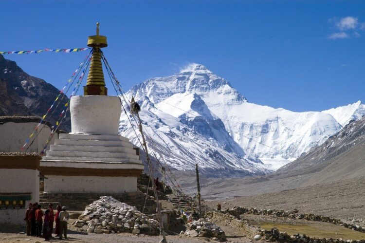 Lhasa to Everest Base Camp tour