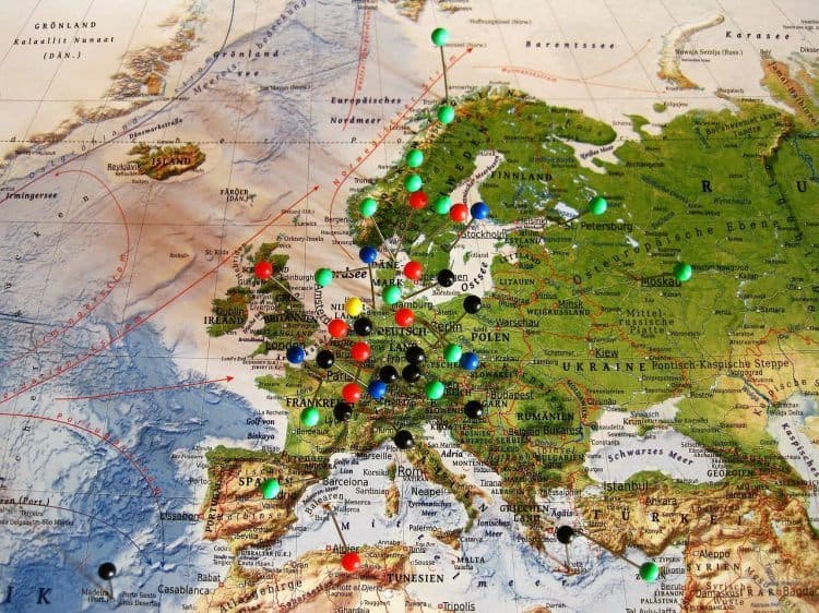 There's something satisfying about maps (photo: ASSY, Pixabay)