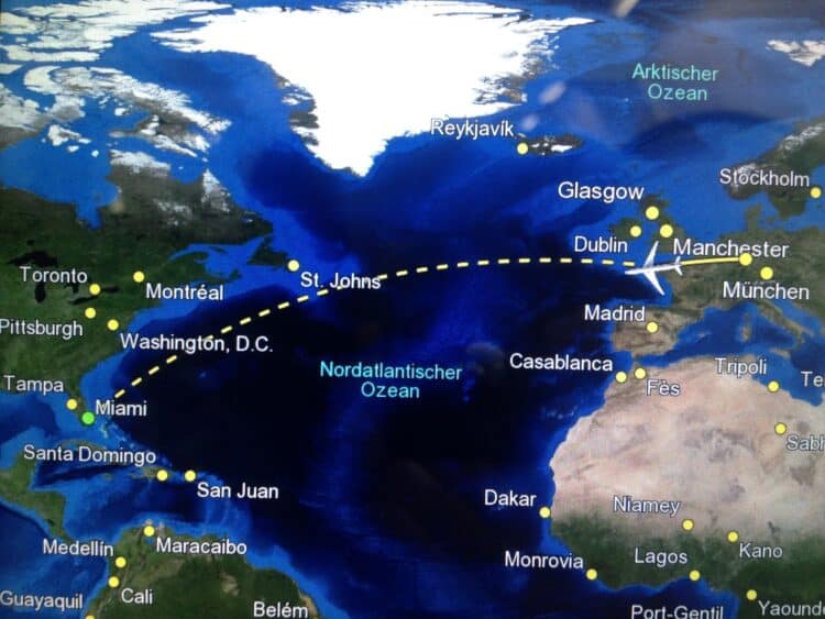Round the world trip flight map