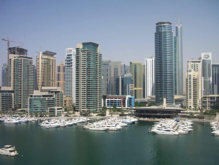 Dubai Marina (photo: katylpeek, Pixabay)