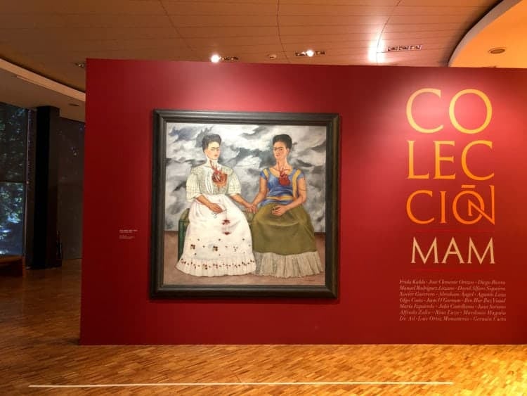 "Two Fridas" on display in Mexico City
