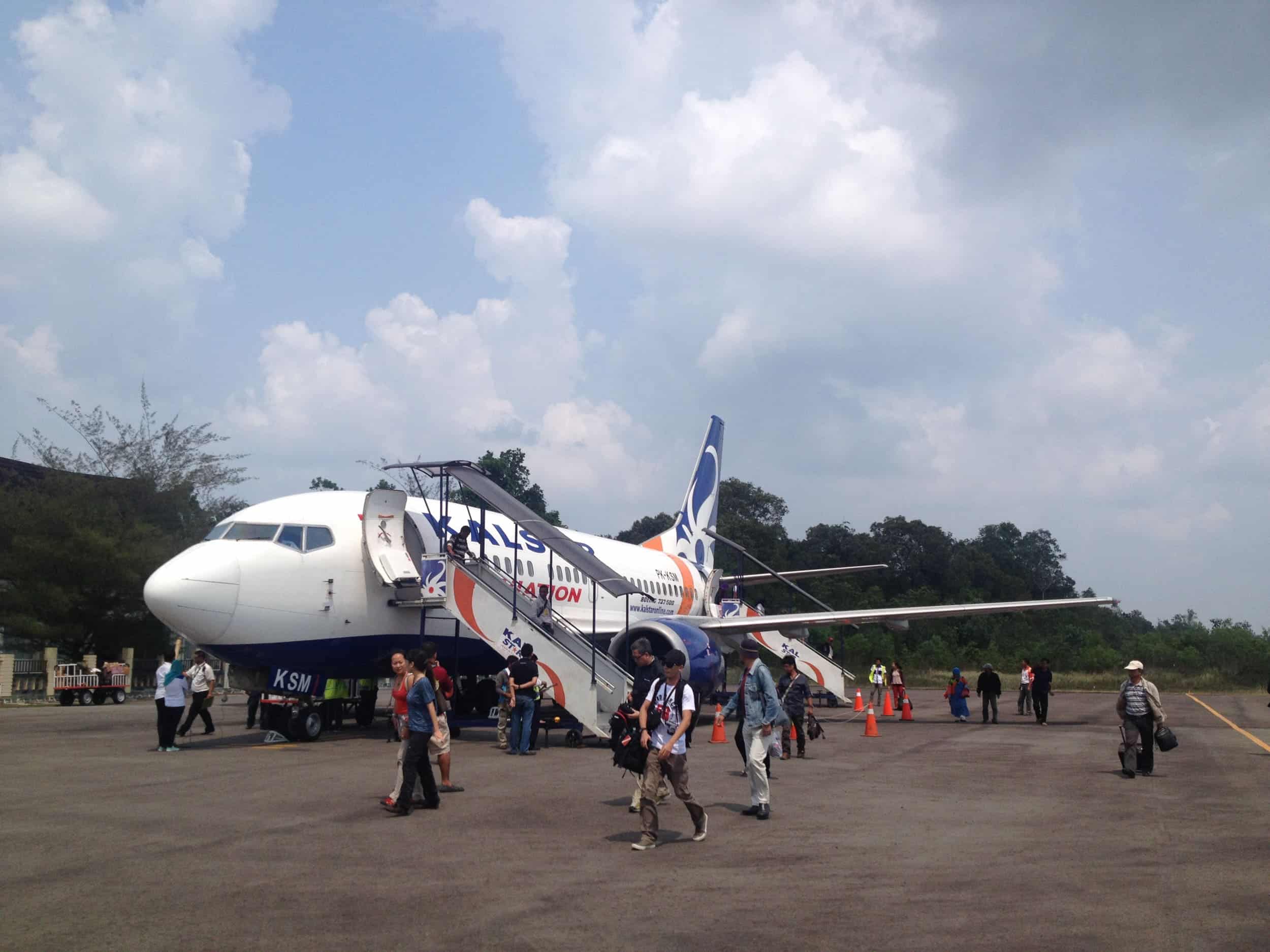 Flights are a factor when calculating the cost of travel in Indonesia. (photo: Dave Lee)