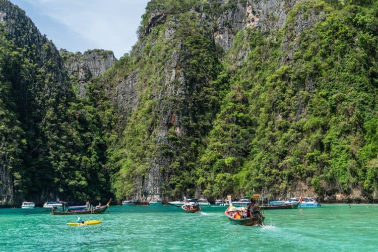 Phi Phi island tour (photo: Michelle Maria, Pixabay)