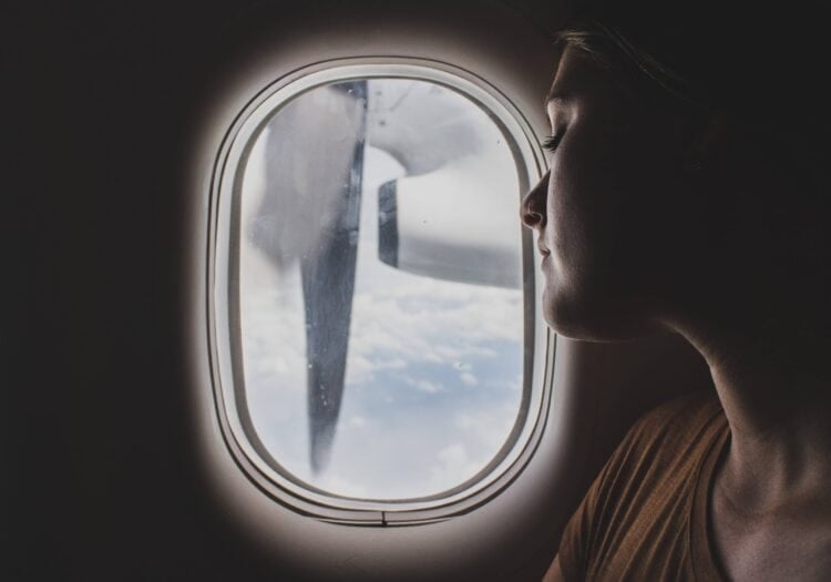Jet lag is often worse when traveling east (photo: Unsplash)