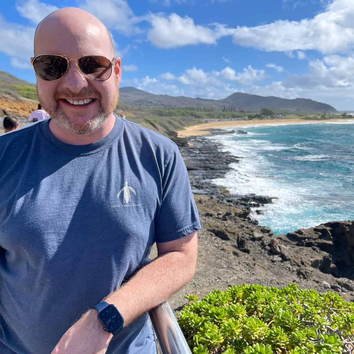Dave on a scenic drive in Oahu, Hawaii (photo by Kelly Lemons)