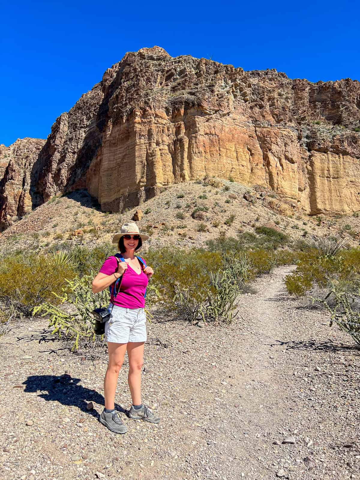 Kel hiking Lower Burro Mesa Pour-off