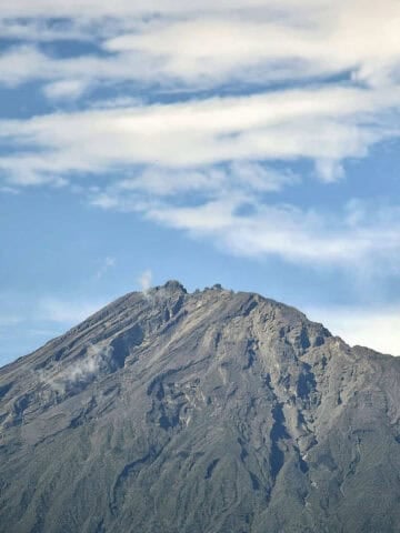Mount Meru (photo: Johnson Goyaale).