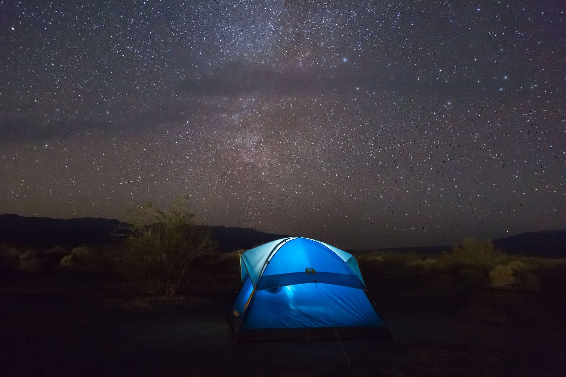 Camping under the stars in Death Valley National Park, California (photo: Wilson Ye)