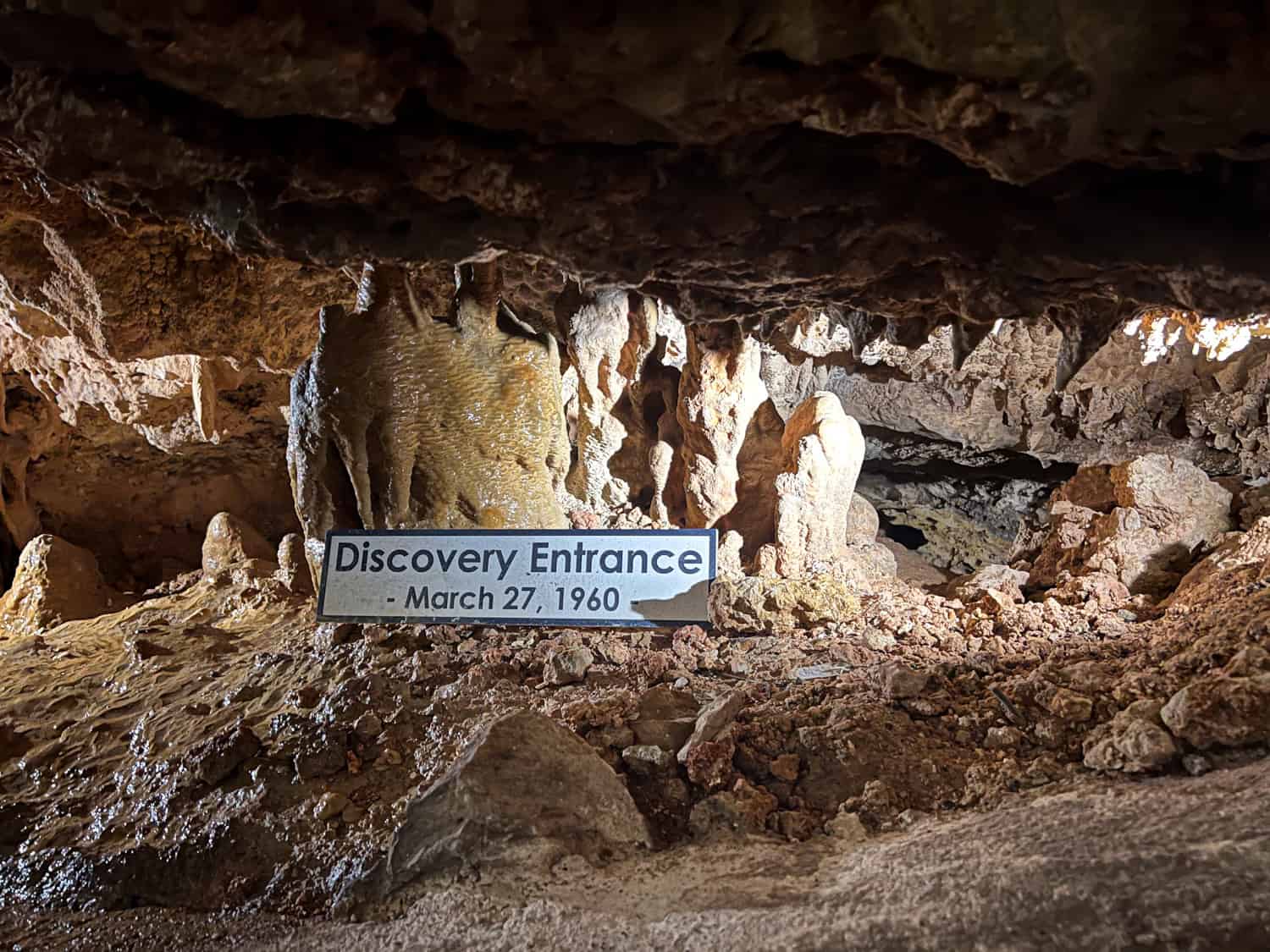 Discovery Cave entrance