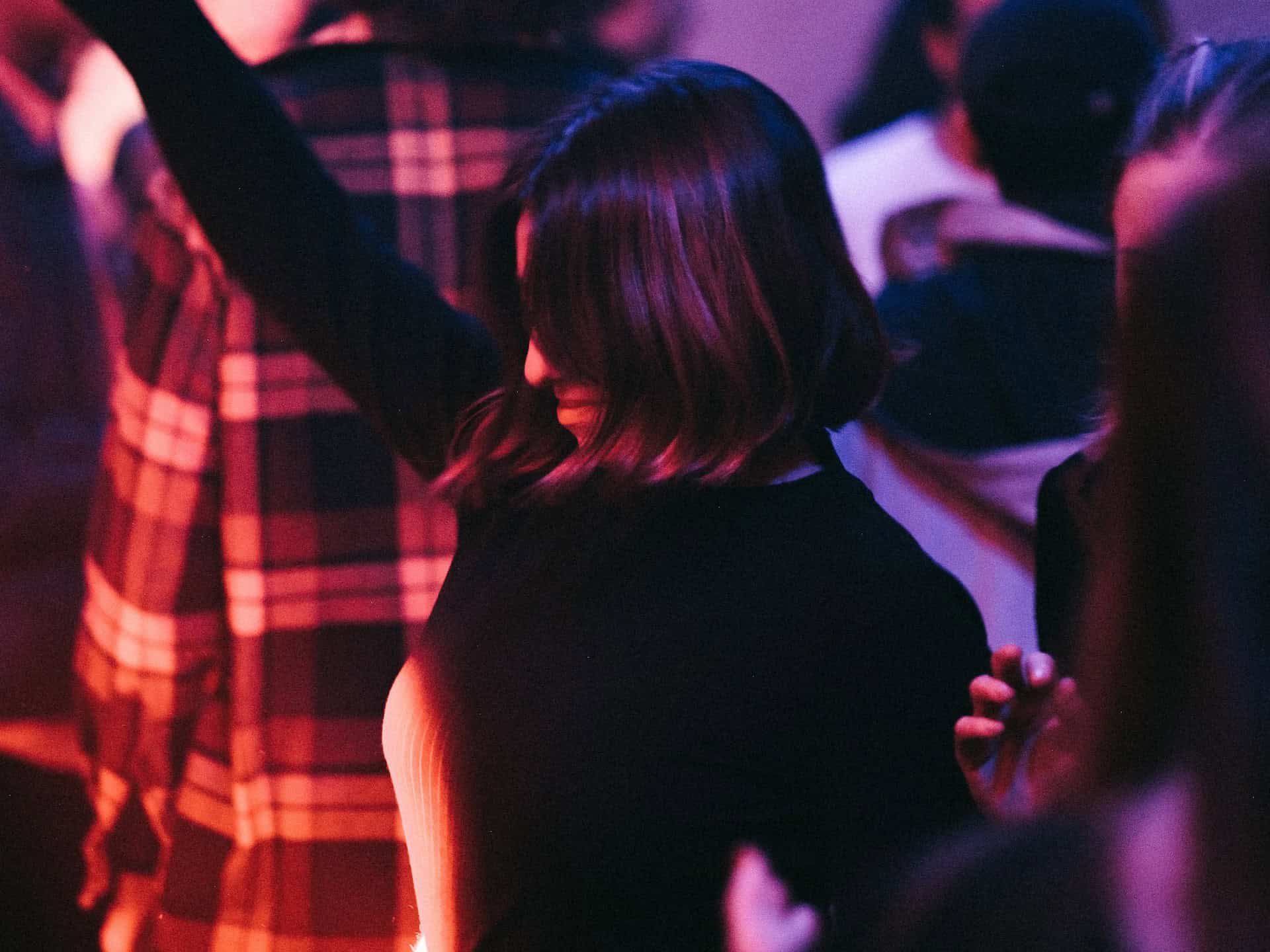 Dancing at a Paris nightclub (photo: Peter Bucks)