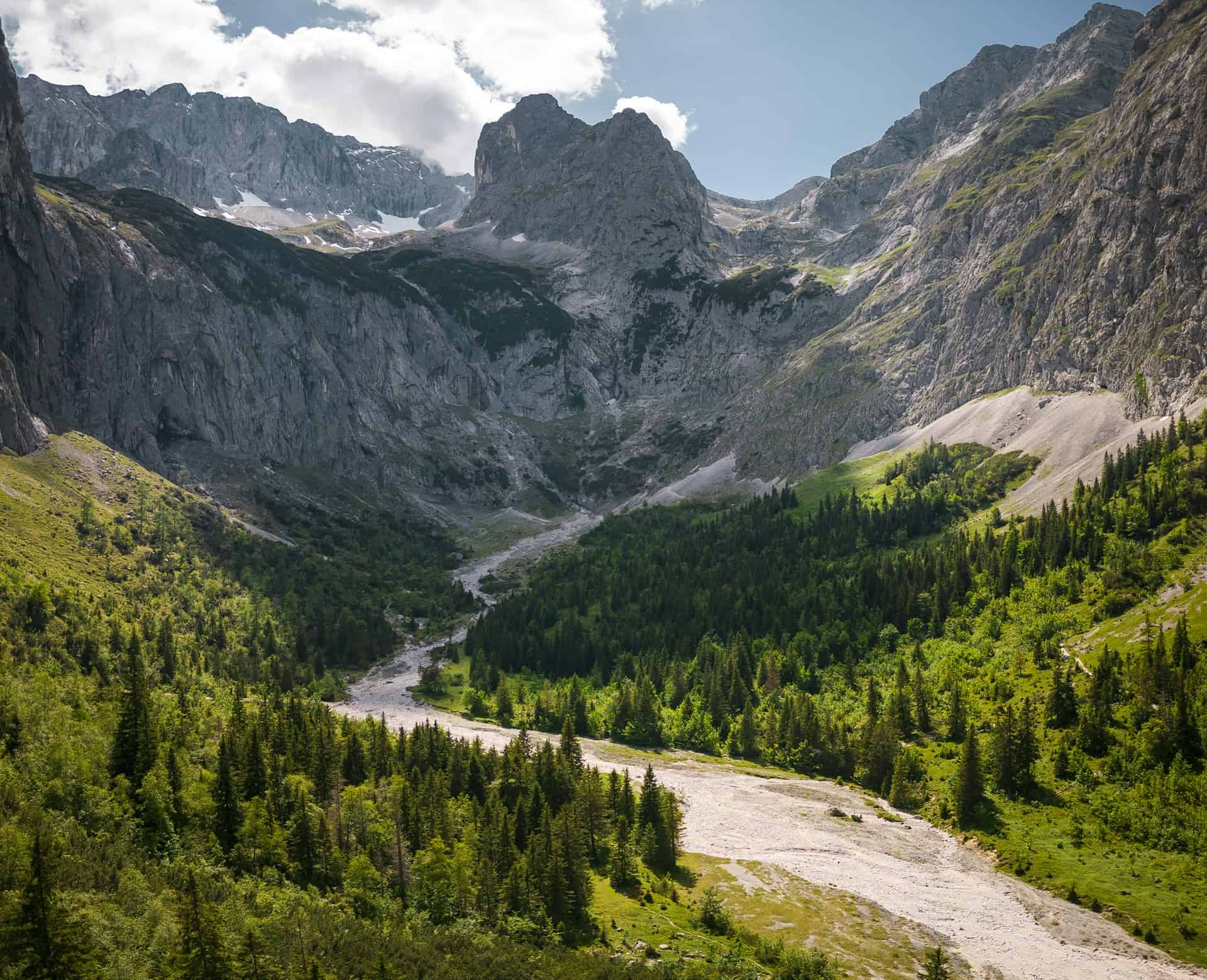 Hell Valley in the Bavarian Alps (photo: Joshua Kettle).