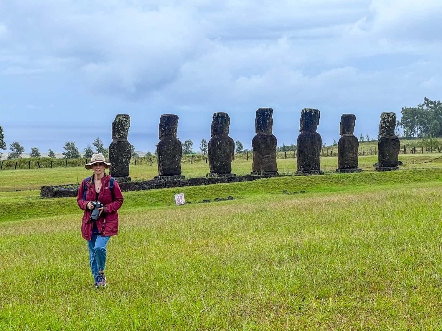 Kel walking away from Ahu Akivi.
