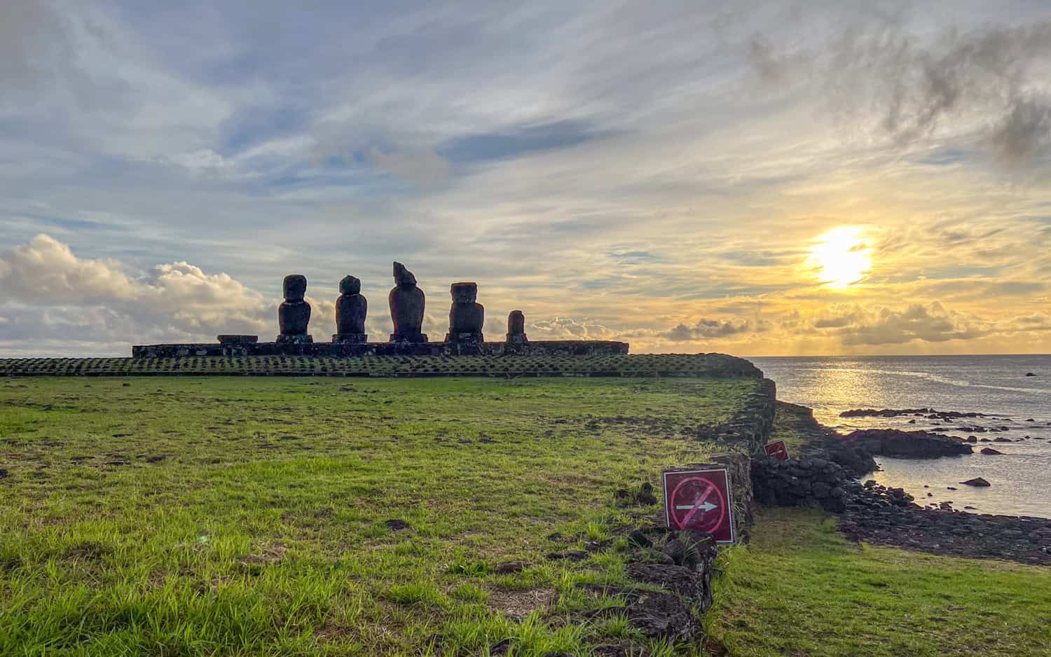 Sunset at Ahu Vai Uri in the Tahai Ceremonial Complex.
