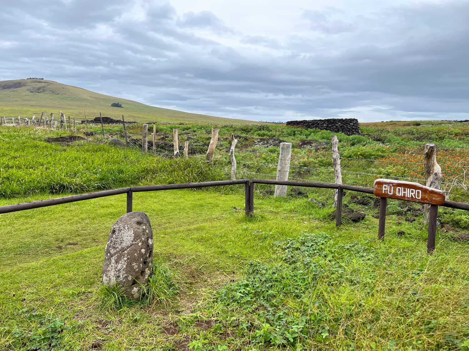 Pu o Hiro is the site of a rock once used as a musical instrument.