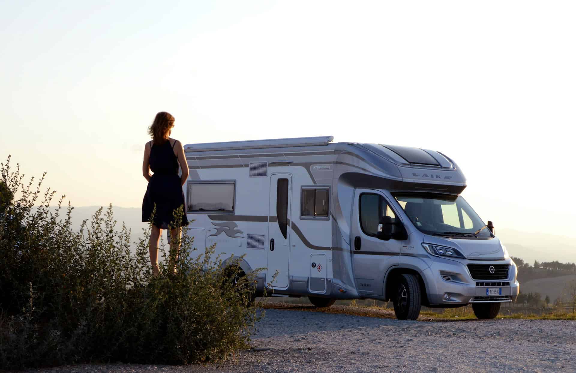 Caravanning in Tuscany (photo: Julian Ackroyd, Unsplash).