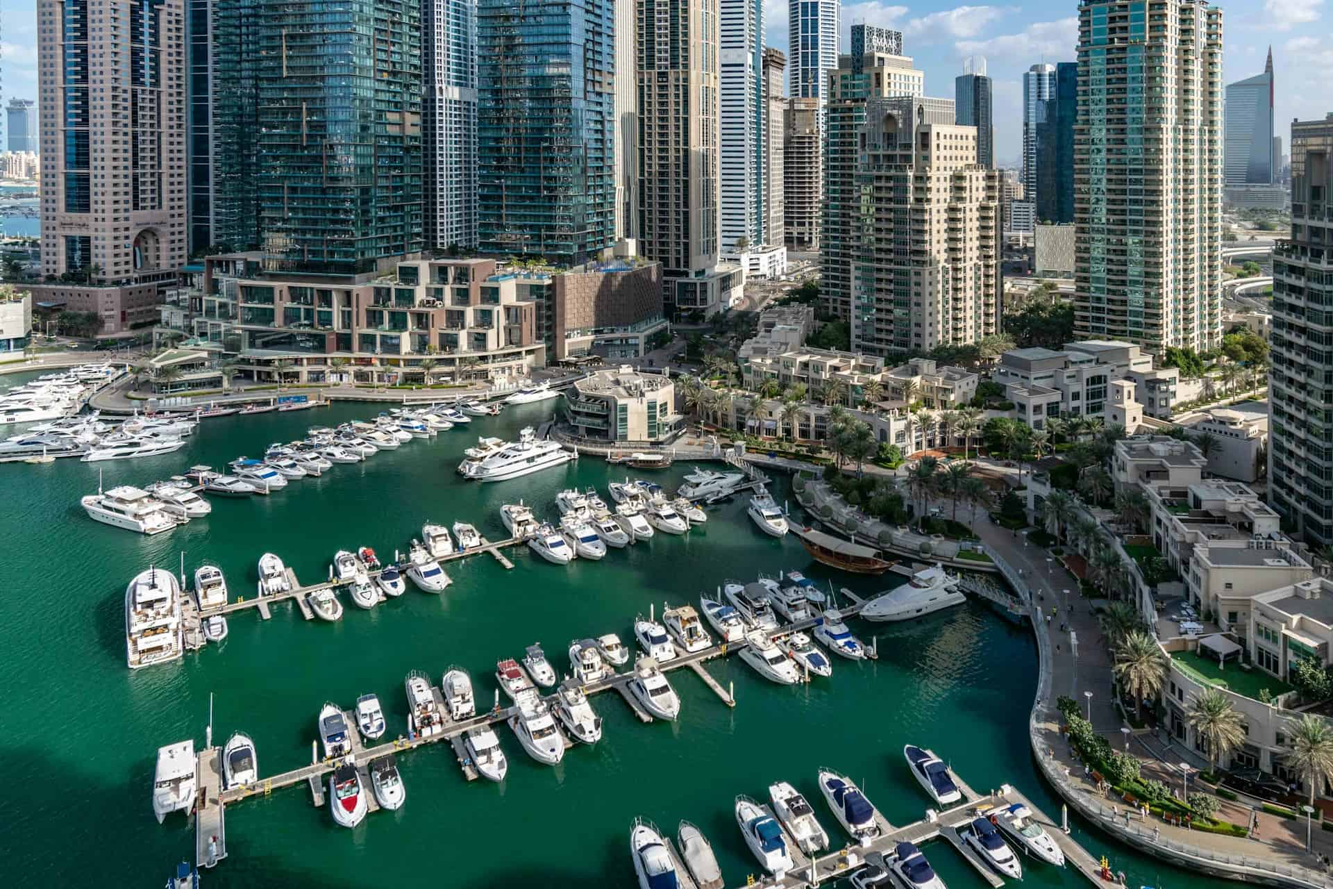 Dubai Marina (photo: Nelemson Guevarra, Unsplash).