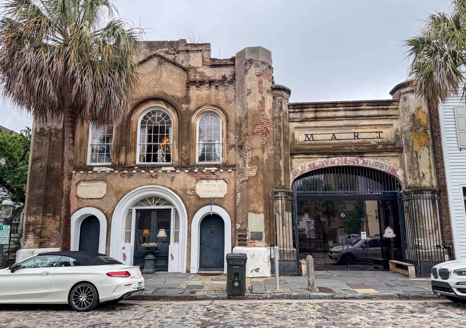 Weathered exterior of the Old Slave Mart Museum on Chalmers Street in Charleston.